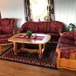 Casa vacanze Nyrestaurert Og Koselig Ved Skjelbredvatnet. *