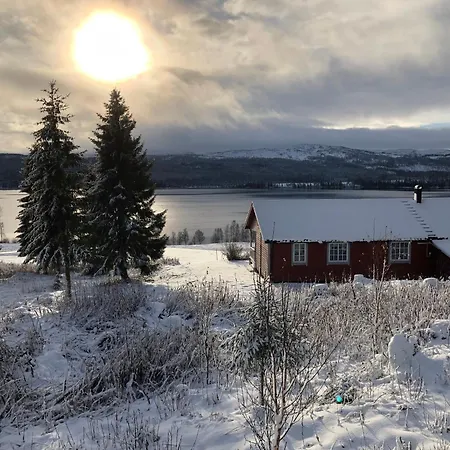 Semesterbostad Nyrestaurert Og Koselig Ved Skjelbredvatnet. *