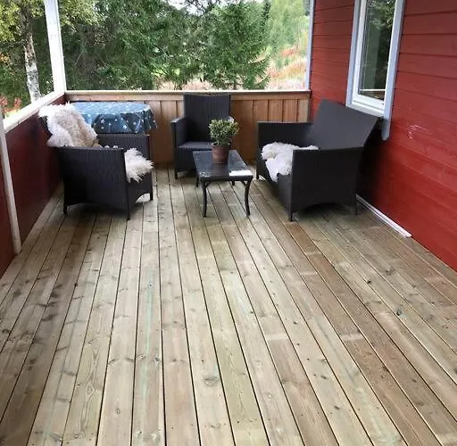 Ferienhaus Nyrestaurert Og Koselig Ved Skjelbredvatnet. Sandvika (Lierne)