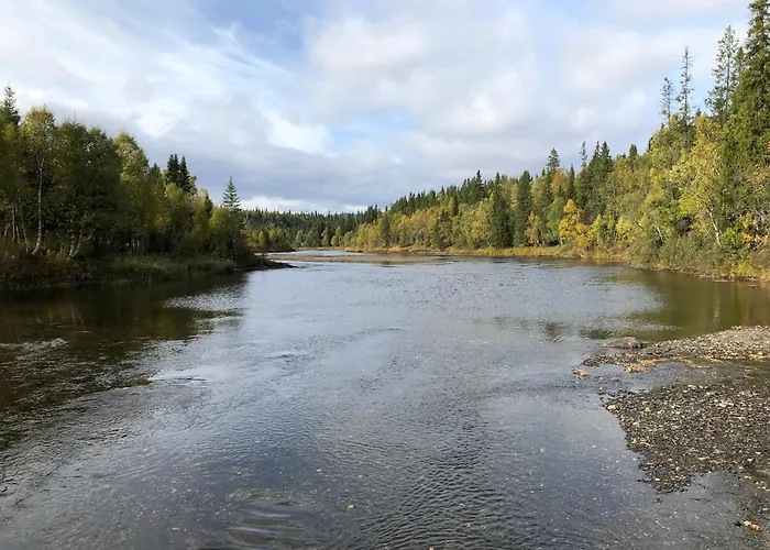 Nyrestaurert Og Koselig Ved Skjelbredvatnet. Ferienhaus *